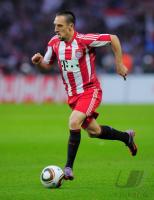 Fussball: DFB Pokal Finale: FC Bayern Muenchen, RIBERY am Ball
