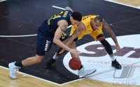 Basketball 1. Bundesliga 15/16 Hauptrunde: Walter Tigers Tuebingen - Alba Berlin