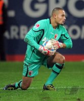 Fussball 1. Bundesliga, Saison 2011/2012:  Torwart Mohamed Amsif (FC Augsburg)