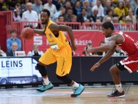 Basketball 1. Bundesliga 14/15 Hauptrunde:  Walter Tigers Tuebingen - Brose Baskets Bamberg