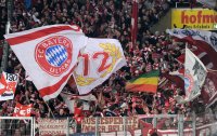 Fussball 1. Bundesliga  Saison 2010/2011:  VfB Stuttgart - FC Bayern Muenchen