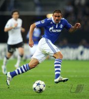 Fussball CHL  Saison 2010/2011: Edu (FC Schalke 04)
