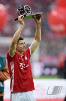 Fussball 1. Bundesliga Saison 15/16: Jubel FC Bayern Muenchen