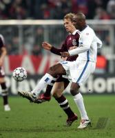 Fussball Champions League Bayern-Mailand; Zweikampf