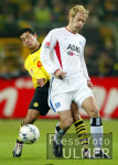 Fussball 1. Bundesliga: Dortmund - Hamburg, Zweikampf