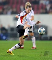 Frauen Nationalmannschaft : Simone Laudehr (GER)