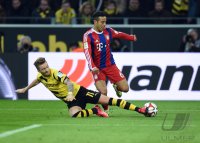 Fussball 1. Bundesliga Saison 14/15: FC Bayern Muenchen - Borussia Dortmund