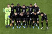 FUSSBALL INTERNATIONAL Testspiel: Niederlande - Deutschland