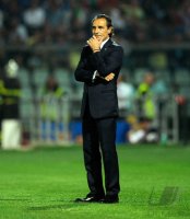 Fussball International EM 2012-Qualifikation:  Trainer Cesare PRANDELLI (Italien)