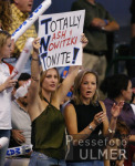 Basketball NBA   Nowitzki  Fans