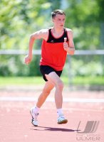 Leichtathletik: Hochspringen Lukas Gaertner (TV Rottenburg) trainiert im Rottenburger Hohenberstadion