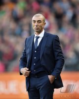 Fussball 1. Bundesliga Saison 14/15: Trainer Roberto Di Matteo (FC Schalke 04)
