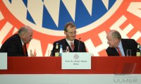 Fussball 1. Bundesliga : Jahreshauptversammlung FC Bayern Muenchen