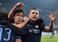 Fussball International Serie A 14/15: JUBEL Lukas Podolski (Inter Mailand)