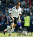 FUSSBALL Schottland -Deutschland   Bobic (GER) am Ball