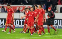 Fussball 1. Bundesliga :  Daniel van Buyten, Rafinha, Luiz Gustavo (v. li., FC Bayern Muenchen)