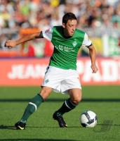 FUSSBALL, 1. BUNDESLIGA, SV Werder Bremen, OEZIL Einzelaktion