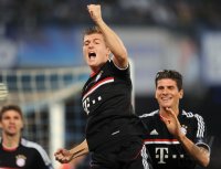 Fussball CHL  Saison 2011/2012: JUBEL Toni Kroos (FC Bayern Muenchen)