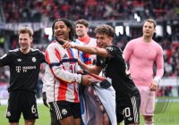 Fussball 1. Bundesliga  Saison  2025/2026  28. Spieltag SC Freiburg - FC Bayern Muenchen