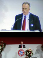 Fussball 1. Bundesliga : Vorstandsvorsitzender Karl Heinz Rummenigge (FC Bayern Muenchen)