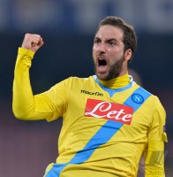 FUSSBALL  CHL  Saison 2013/2014: JUBEL Gonzalo Higuain (SSC Neapel)