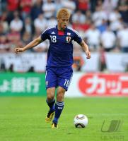 FUSSBALL INTERNATIONAL: Keisuke HONDA (Japan)