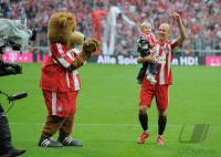 Fussball 1. Bundesliga : JUBEL  Robben mit Sohn Luka (FC Bayern Muenchen)