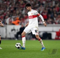 Fussball DFB Pokal  Halbfinale  2025/2026  23.04.2026VfB Stuttgart - SC Freiburg , EINZELBILD, EINZELN, AKTION, EINZELSPIELER, FREISTELLER, GANZE FIGUR, GANZFIGUR, GANZE_FIGURAKTION