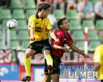 Fussball Testspiel: Leverkusen - Dresden, Zweikampf