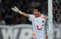 Fussball: 1. Bundesliga Saison 2010/2011: Hannover, FROMLOWTZ