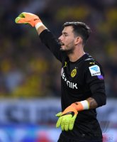 Fussball 1. Bundesliga 16/17 Supercup Finale: Borussia Dortmund - FC Bayern Muenchen
