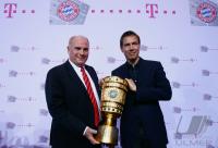 Fussball DFB Pokalfinale 2010:   SIEGERPARTY  FC Bayern Muenchen