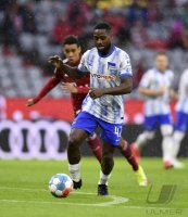 Fussball 1. Bundesliga Saison 21/22: FC Bayern Muenchen -  Hertha BSC Berlin