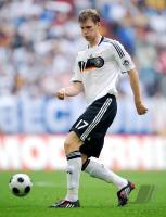 Fussball Internationales Freundschaftsspiel: Deutschland, MERTESACKER Einzelaktion