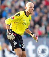 FUSSBALL 1. BUNDESLIGA: Bremen, VANDER