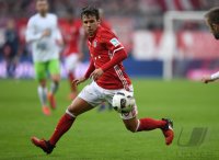 Fussball 1. Bundesliga Saison 16/17: FC Bayern Muenchen - VfL Wolfsburg