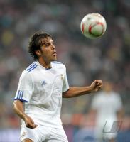 FUSSBALL Testspiel : PEDRO LEON SANCHEZ (Real Madrid)