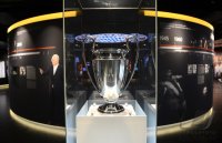 Fussball 1. Bundesliga: Die Erlebniswelt des FC Bayern Muenchen in der Allianz Arena