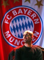 Fussball 1. Bundesliga 13/14: Trainer Guardiola (FC Bayern Muenchen) zu Besuch beim FC Bayern Fan Club Glonn94