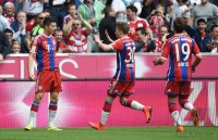 Fussball 1. Bundesliga Saison 14/15: FC Bayern Muenchen - Eintracht Frankfurt