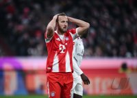 Fussball 1. Bundesliga  Saison  2025/2026  14. Spieltag FC Bayern Muenchen -  1. FSV Mainz 05