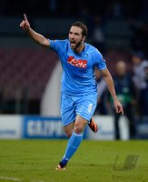 FUSSBALL  CHL  Saison 2013/2014: JUBEL Gonzalo Higuain (SSC Neapel)