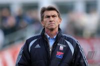 Fussball 3. Bundesliga : Trainer Klaus Augenthaler (Unterhaching)