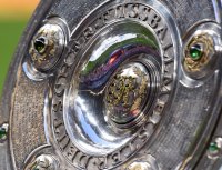 Fussball 1. Bundesliga Saison 14/15: FC Bayern Muenchen - VfL Wolfsburg