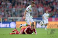 Fussball  1. Bundesliga Saison 2013/2014: FC Bayern Muenchen - Borussia Moenchengladbach