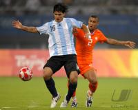 FUSSBALL  Olympia 2008  Peking  Viertelfinale Argentinien - Niederlande