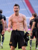 Fussball 1. Bundesliga Saison 20/21: FC Bayern Muenchen - FC Augsburg