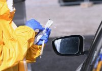 Symbolbild: Corona Teststelle Tuebingen: Corona-Drive-In auf dem Tuebinger Festplatz