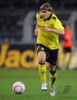 Fussball: 1. Bundesliga Saison 2010/2011: Dortmund, SCHMELZER am Ball
