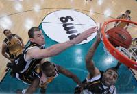 Basketball  1. Bundesliga  09/10  Walter Tigers Tuebingen -New York Phantoms Braunschweig